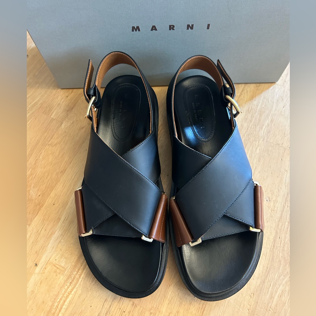 Marni Fussbelt Sandals